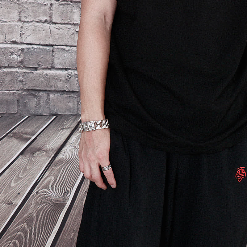 WorldNorse – Kubanisches Armband mit Totenkopfverschluss