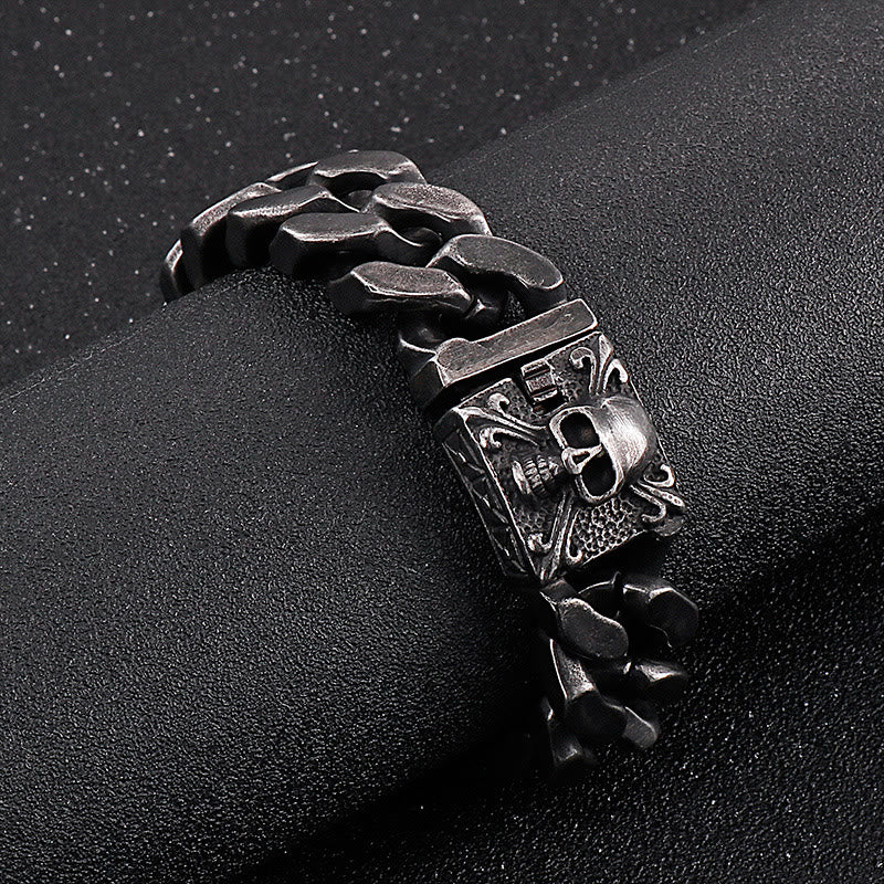 WorldNorse – Kubanisches Armband mit Totenkopfverschluss