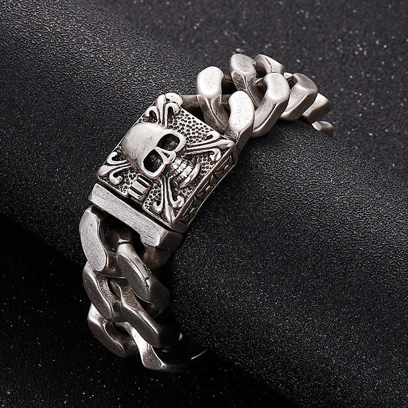WorldNorse – Kubanisches Armband mit Totenkopfverschluss