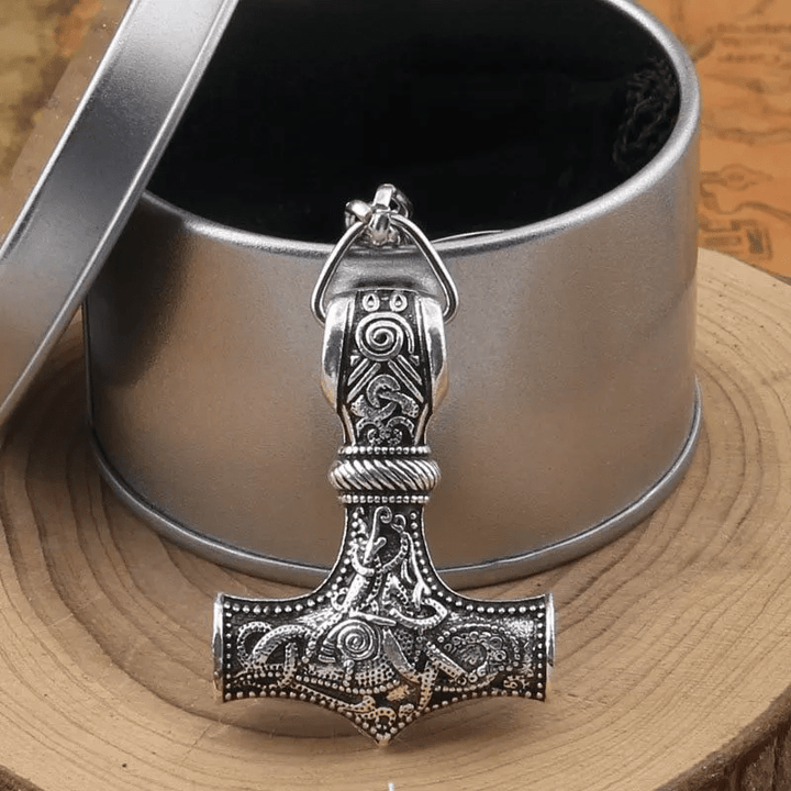 WorldNorse Schlüsselanhänger mit nordischem Thorshammer und Wikinger-Motiv - image 4