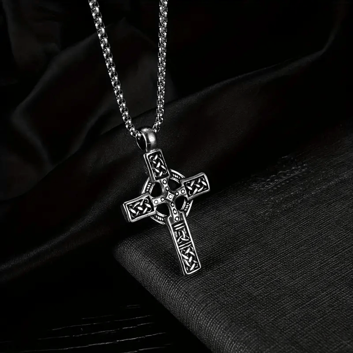 WorldNorse Keltischer Knoten Triquetra Kreuz Halskette