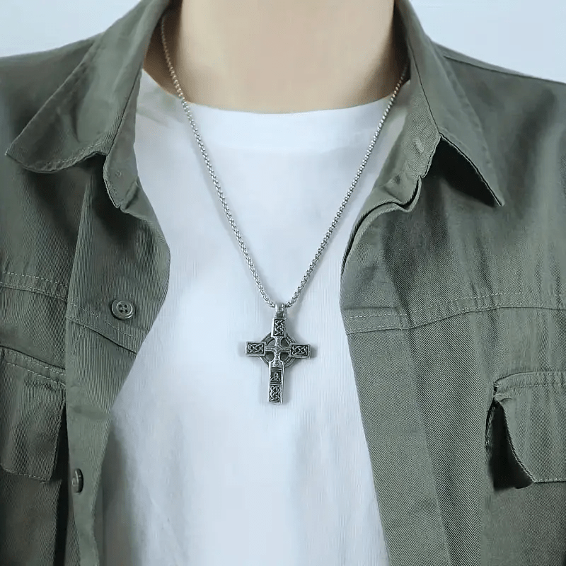 WorldNorse Keltischer Knoten Triquetra Kreuz Halskette