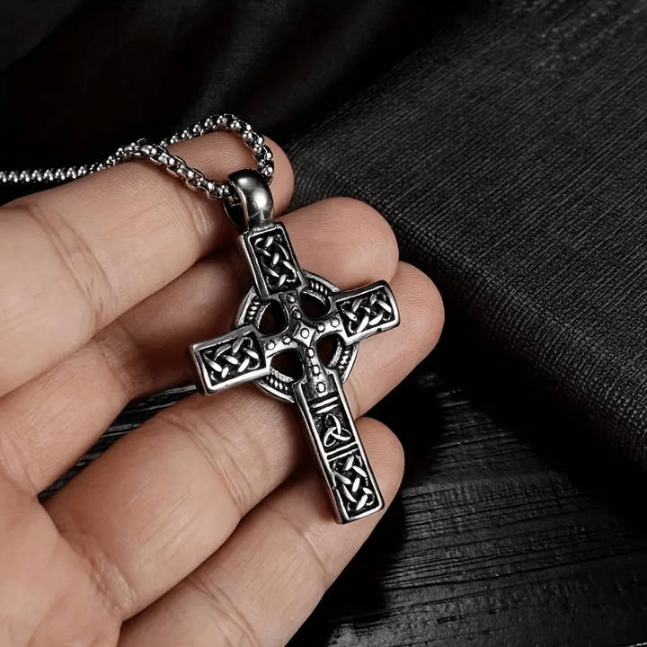 WorldNorse Keltischer Knoten Triquetra Kreuz Halskette