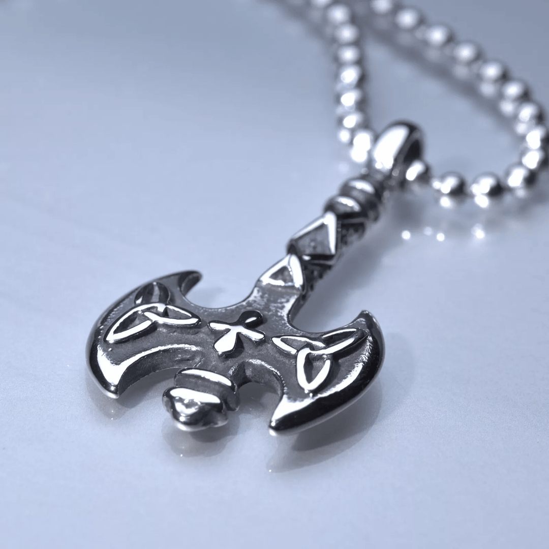 WorldNorse Wikinger Axt mit Triquetra Halskette