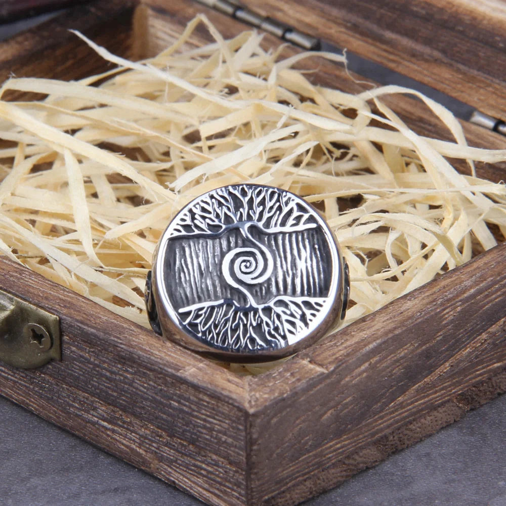 WorldNordischer Ring mit dem dreifachen Horn von Odin, Yggdrasil