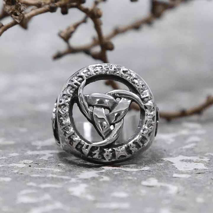 WorldNordischer Ring mit dem Dreifaches Horn von Odin