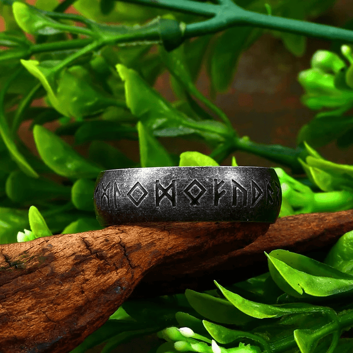WorldNorse Viking Rune Edelstahl klassischer Ring