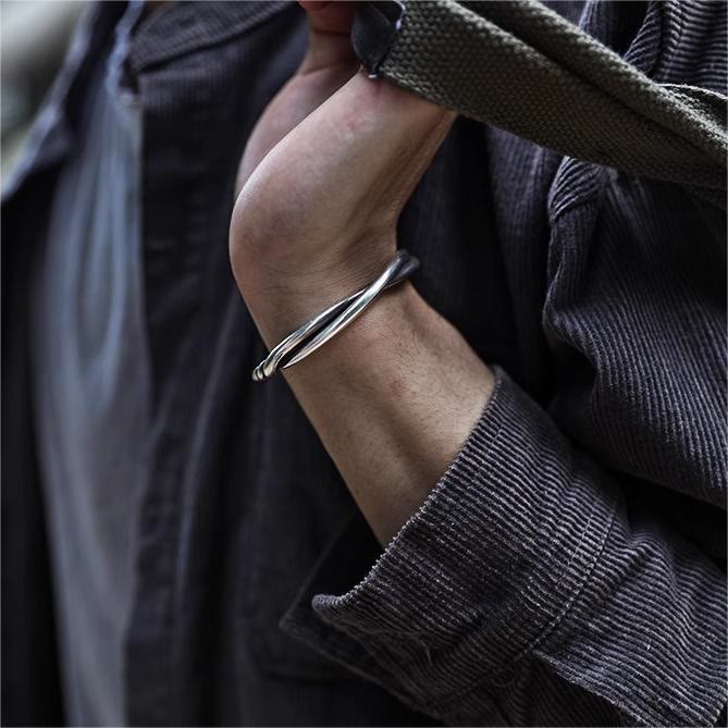 WorldNorse – Handgemachtes offenes Armband aus gedrehtem Draht - image 3