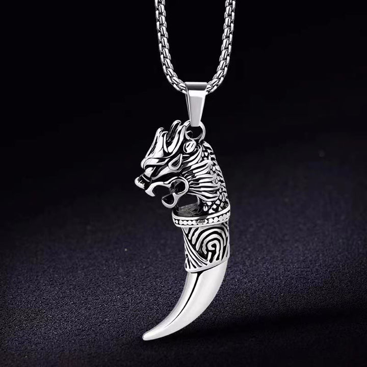 WorldNordischer Wolf mit Wolf -Halskette