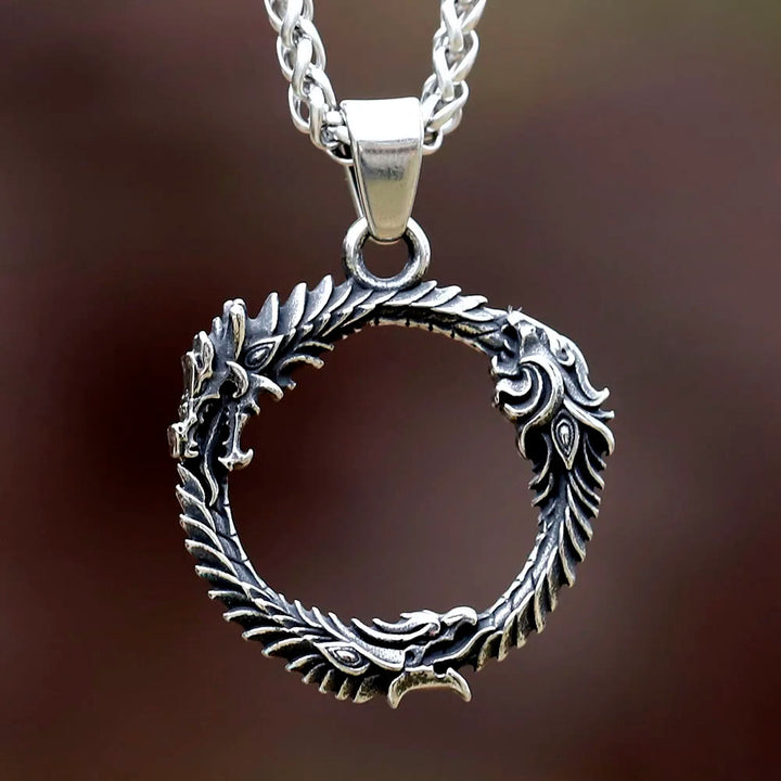 WorldNorse Domineering Dreiköpfige Drachen Halskette