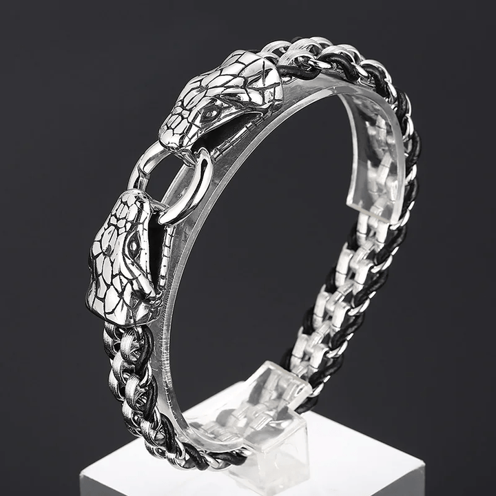 WorldNorse Geflochtenes Lederarmband mit Schlangenkopfschnalle