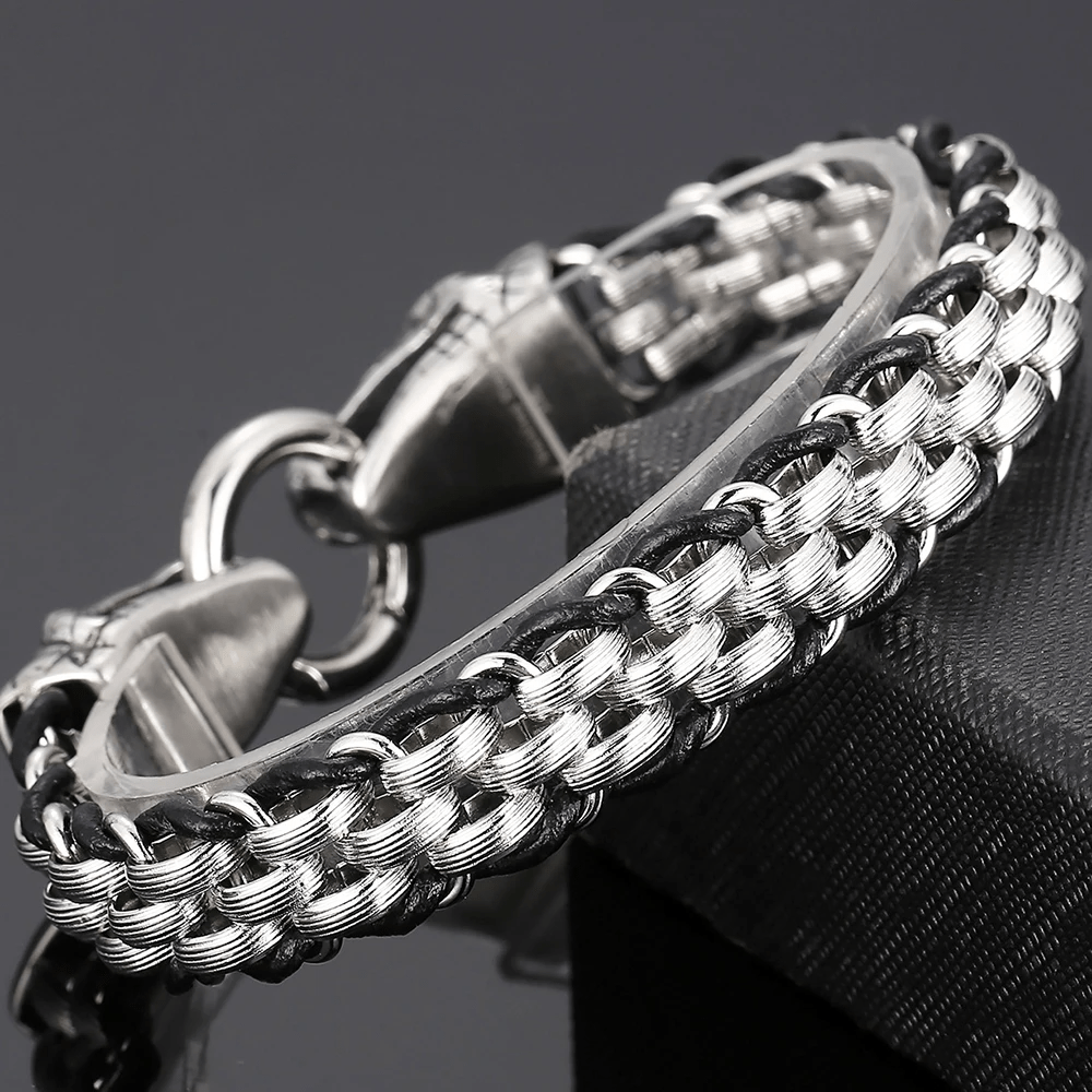 WorldNorse Geflochtenes Lederarmband mit Schlangenkopfschnalle
