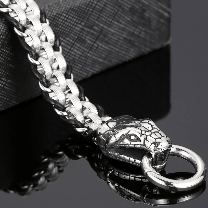 WorldNorse Geflochtenes Lederarmband mit Schlangenkopfschnalle