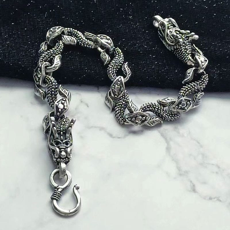 WorldNorse Domineering Schwarzes Drachenarmband