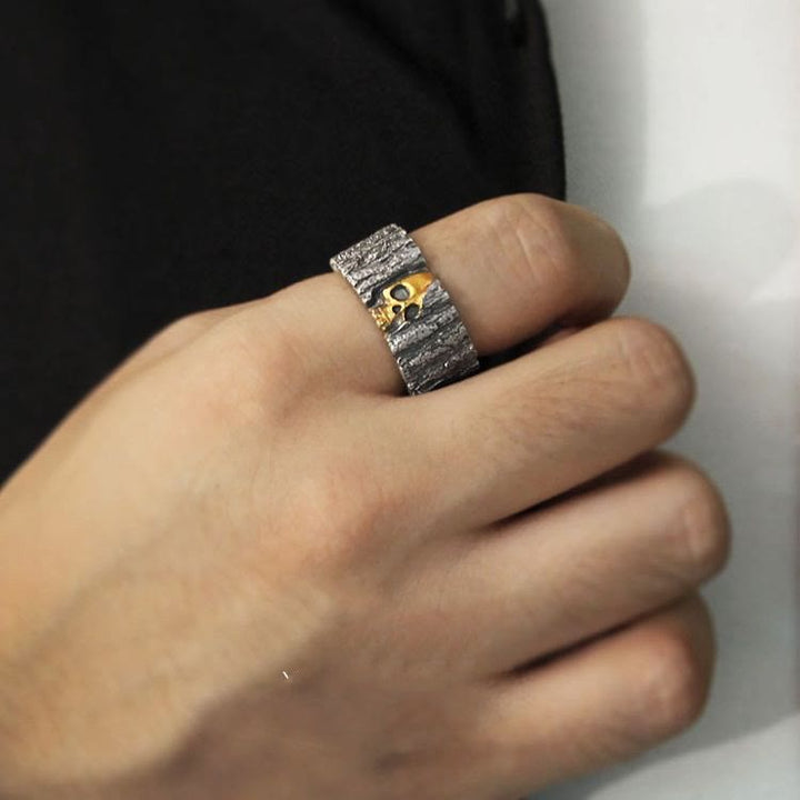 WorldNorse Unsterblichkeits-Totenkopf-Ring mit Gravur