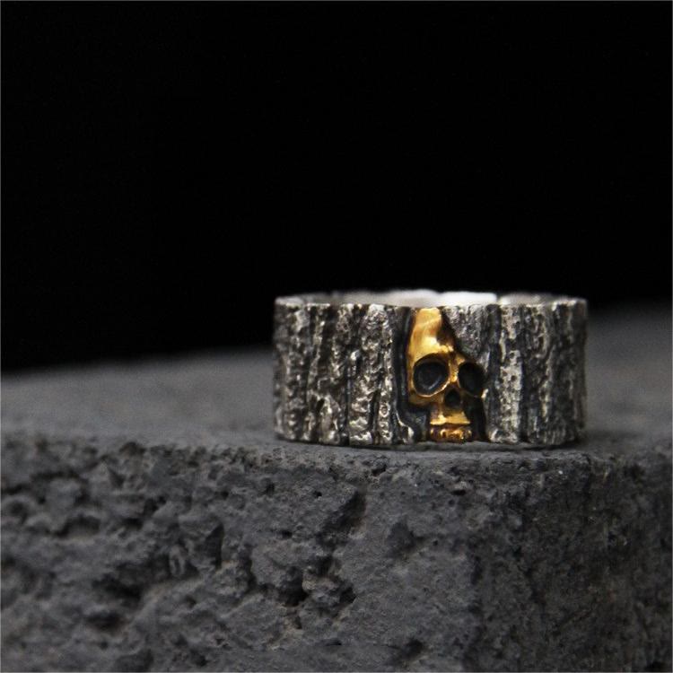 WorldNorse Unsterblichkeits-Totenkopf-Ring mit Gravur