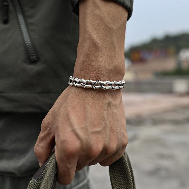 WorldNorse Doppelt gedrehtes offenes Bambusarmband