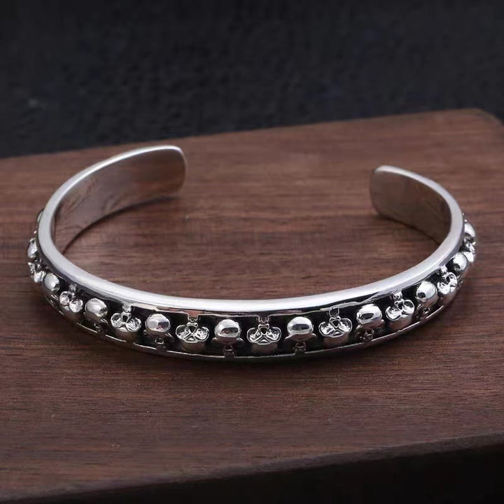 WorldNorse Totenkopf-Armband, dunkles Gothic-Armband