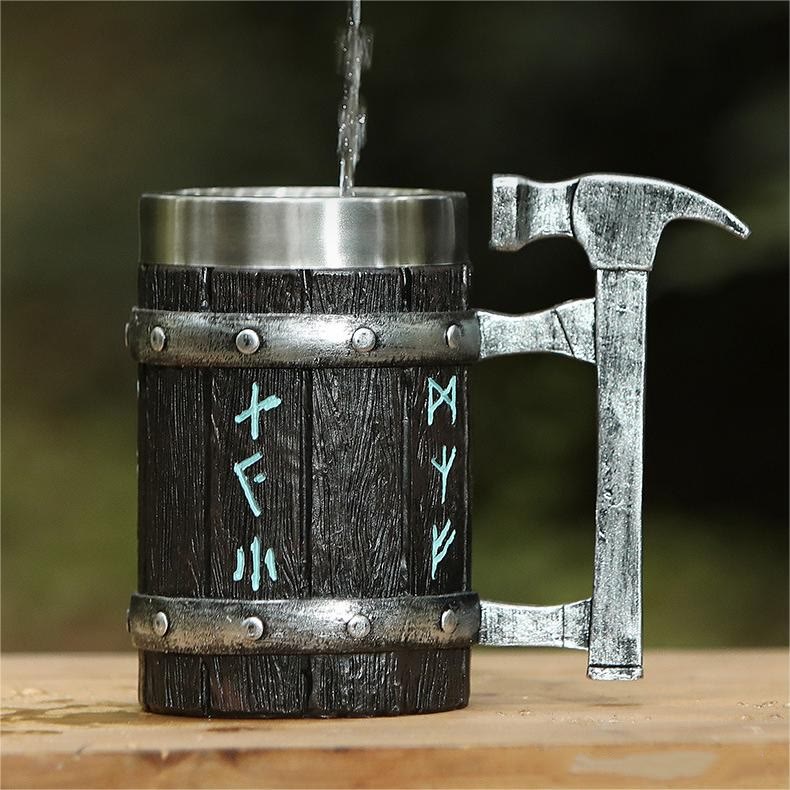 WorldNorse Nordic Viking Rune Hammer Tasse