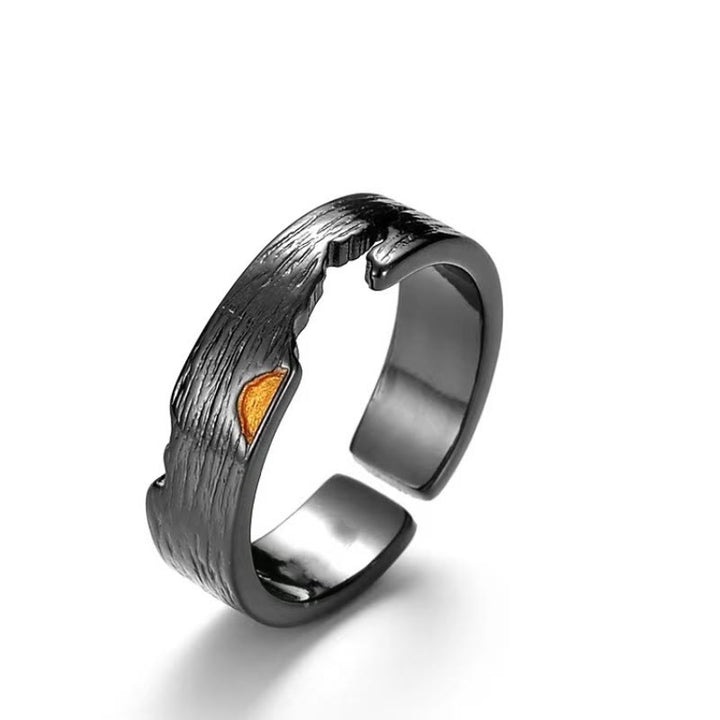 WeltNordischer Ring mit Spuren hinterlassen