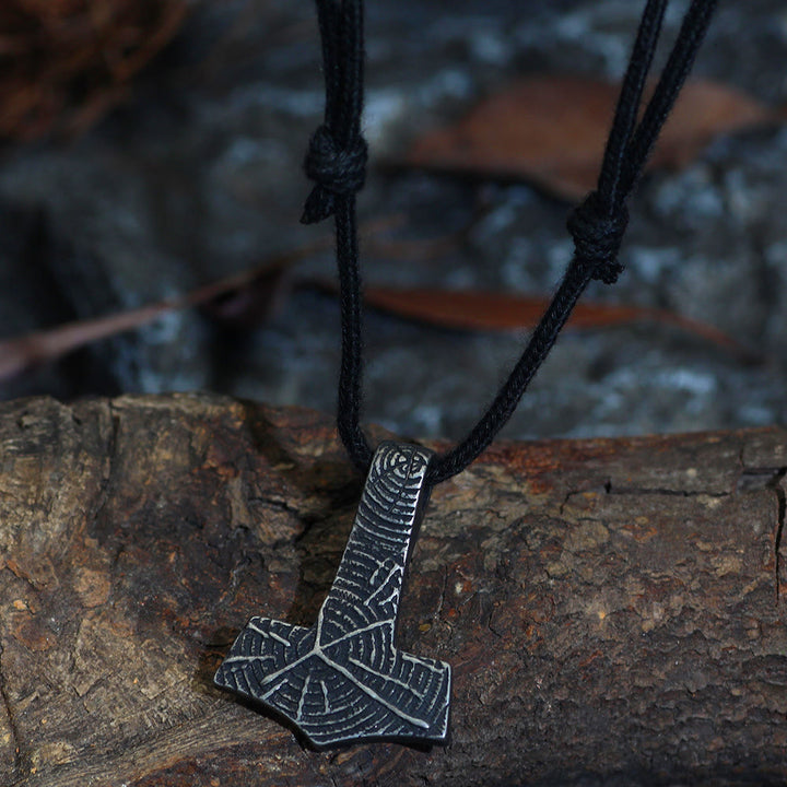 WorldNordische Halskette mit Mjölnir Hammer aus Baumwollseil