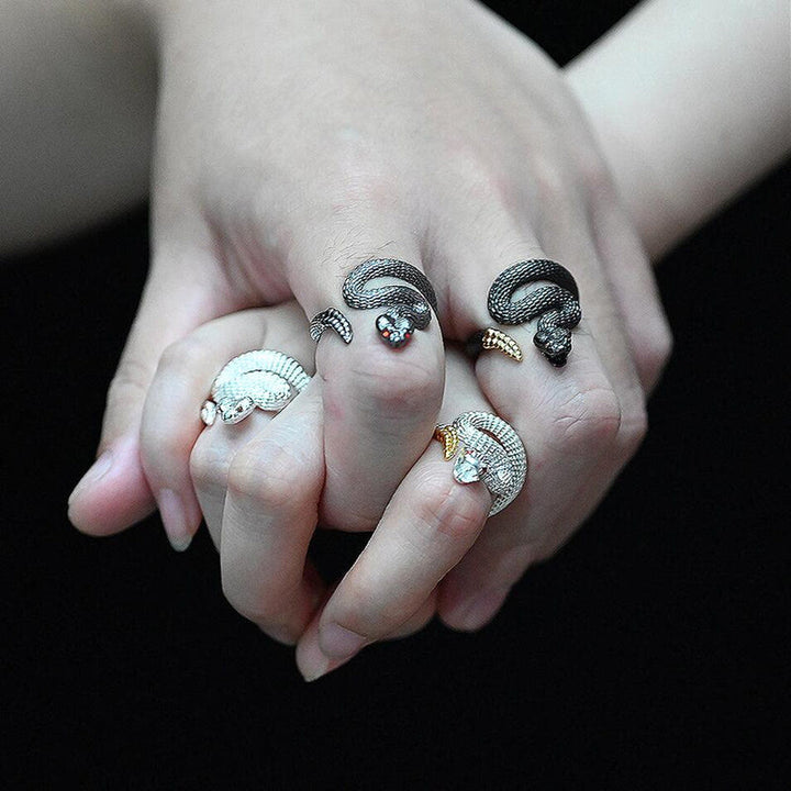 WorldNorse Vintage Klapperschlange verstellbarer Ring