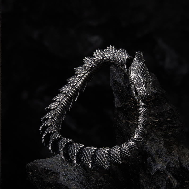WorldNordisches Armband in Form einer Schlangenschwanzschuppe