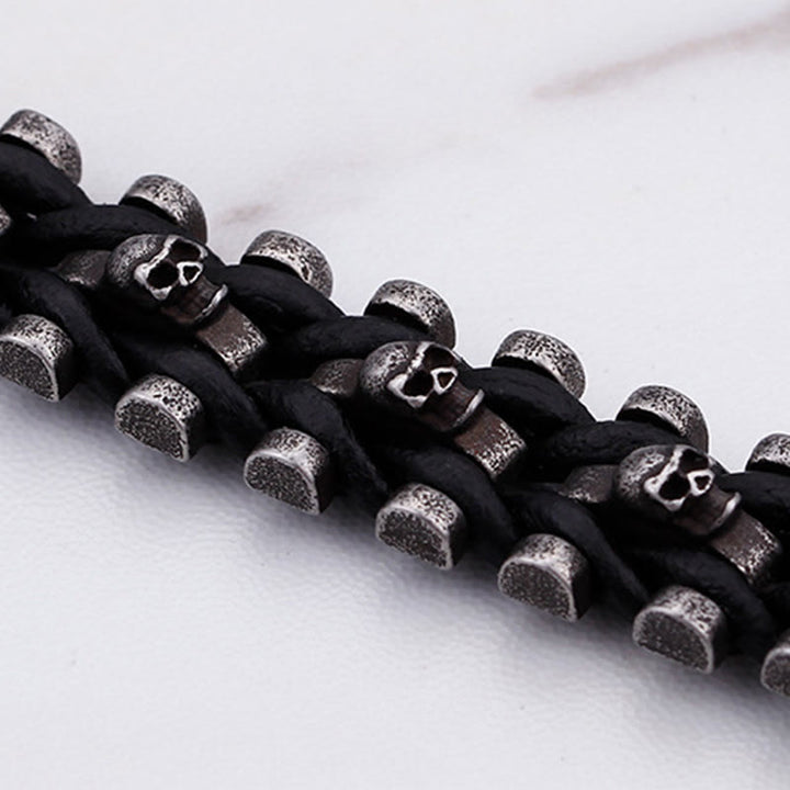 WorldNorse Totenkopf Schwarzes Lederseilarmband