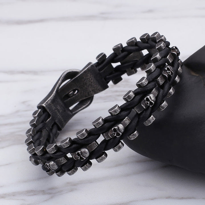WorldNorse Totenkopf Schwarzes Lederseilarmband