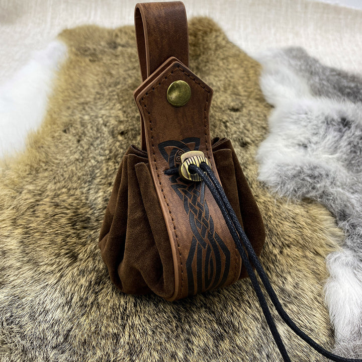 WorldNorse Gürteltasche aus Leder mit Keltischer Knoten