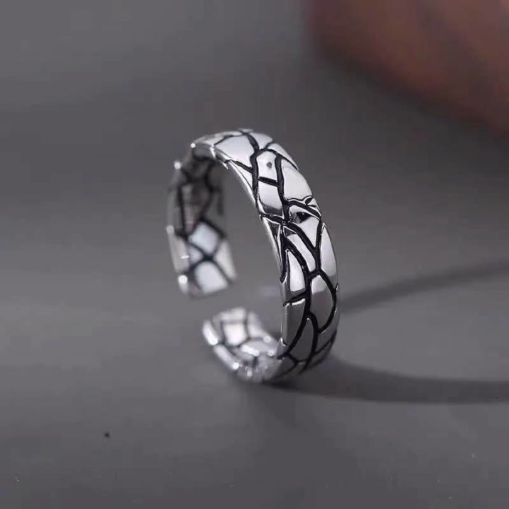 WorldNordischer Ring mit geometrischem Rissglieder-Design