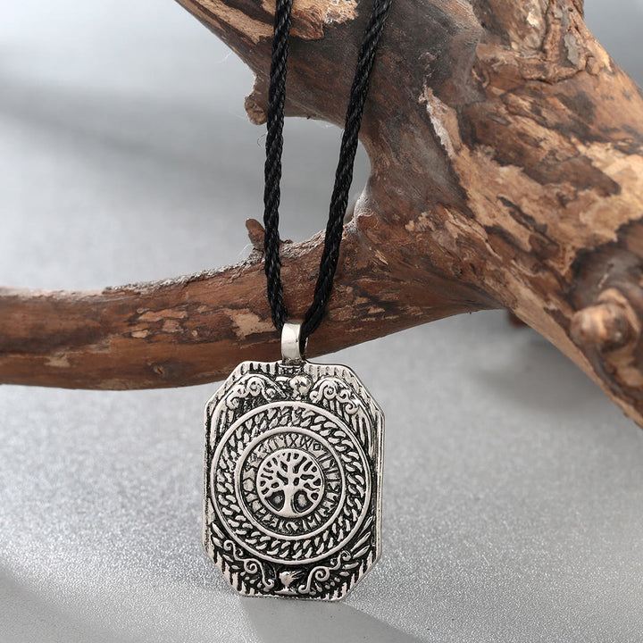 WorldNordische Wikinger-Halskette mit Raven Yggdrasil