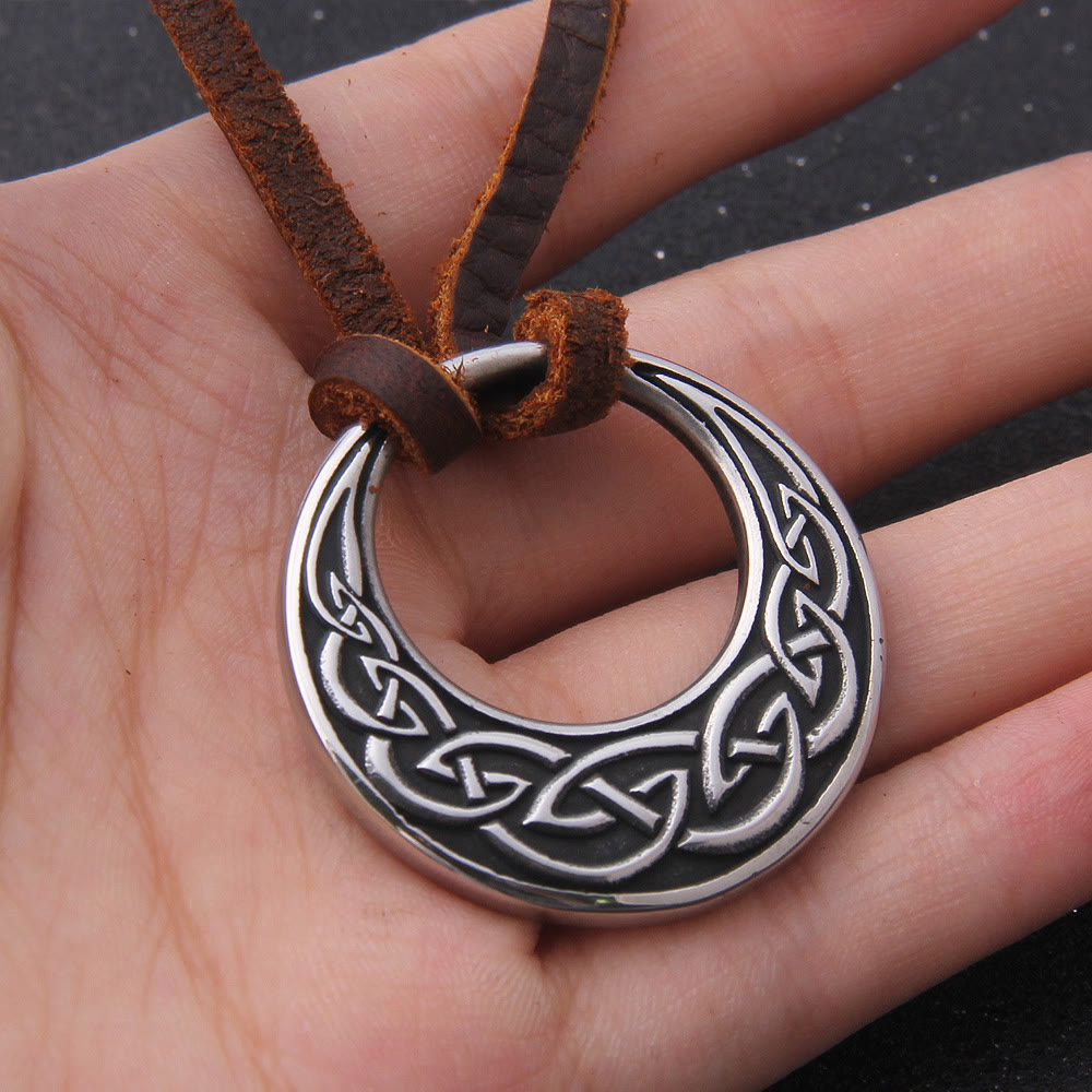 WorldNorse Keltischer Knoten Mondförmige Halskette