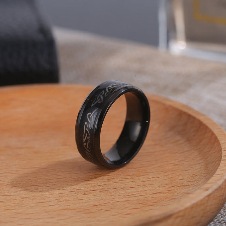 WorldNorse Wikinger- Triquetra -Ring aus Edelstahl