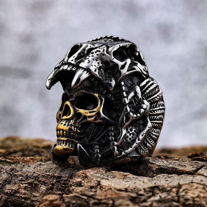 WorldNordischer Totenkopfhelm-Ring aus Edelstahl