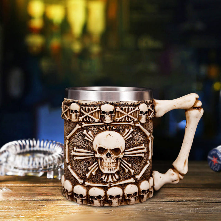 WorldNorse Bierkrug mit Totenkopf-Skelett-Griff