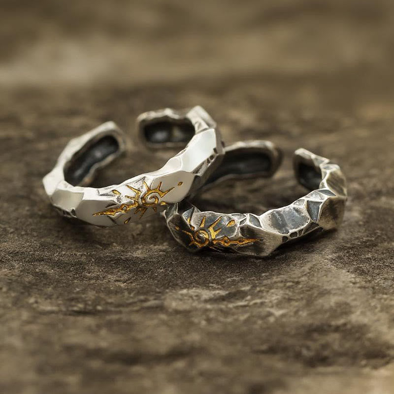 WorldNorse Wish Emblem Gehämmerter offener Ring / Ohrringe - image 0