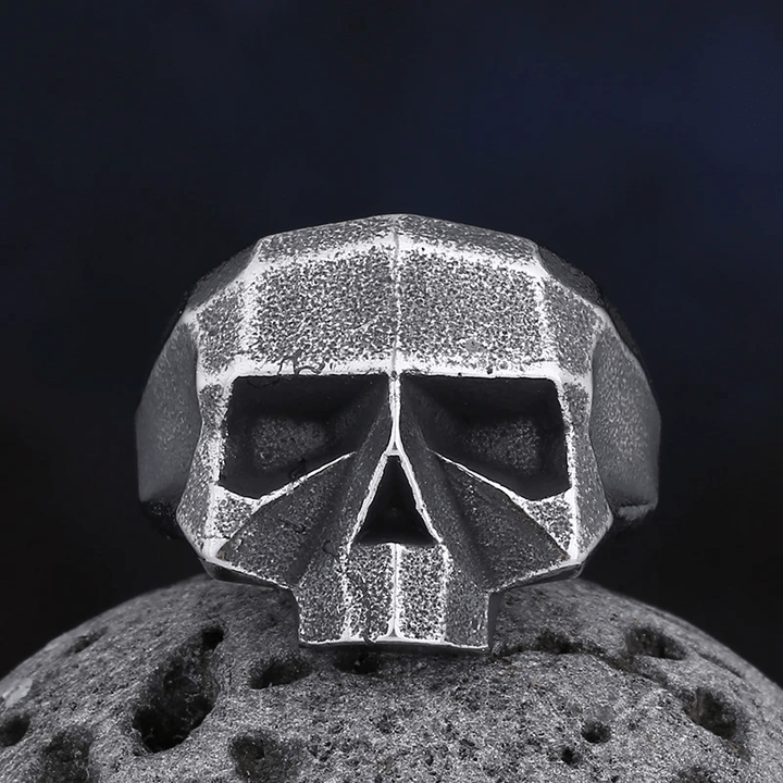 WorldNorse Harter Totenkopfring mit einzigartigem Design