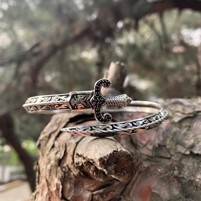 WorldNorse Retro Schwert Edelstahl Armband