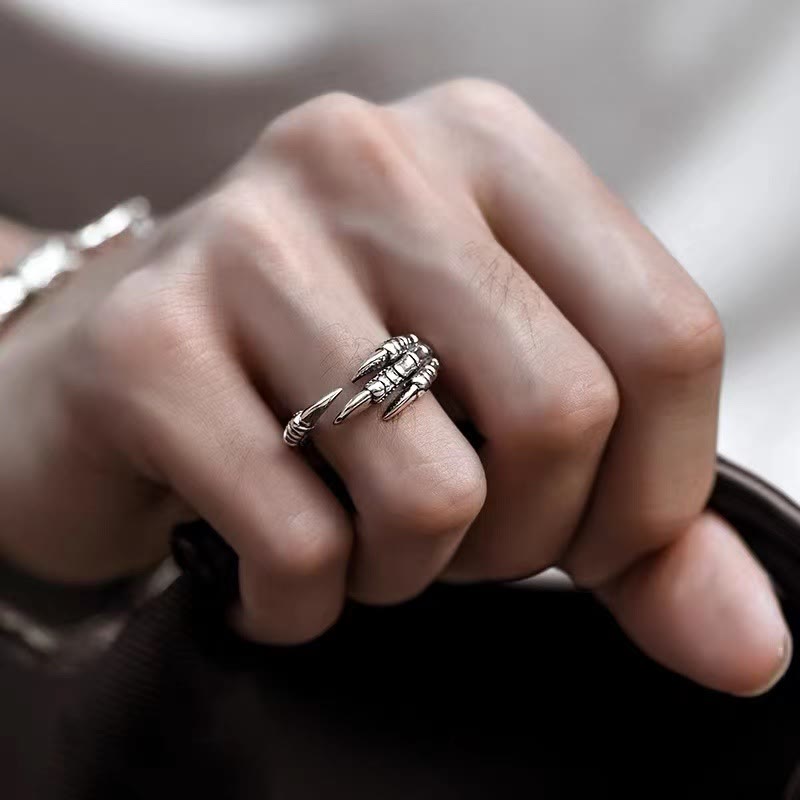 WorldNorse Verstellbarer Ring mit Drachenklaue aus Edelstahl