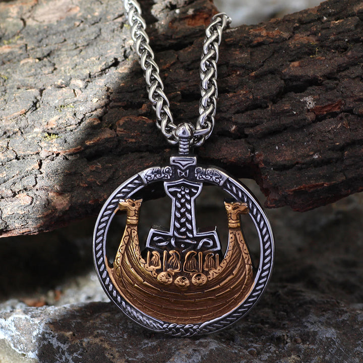 WorldNorse – Halskette mit Keltischer Knoten und Piratenschiff