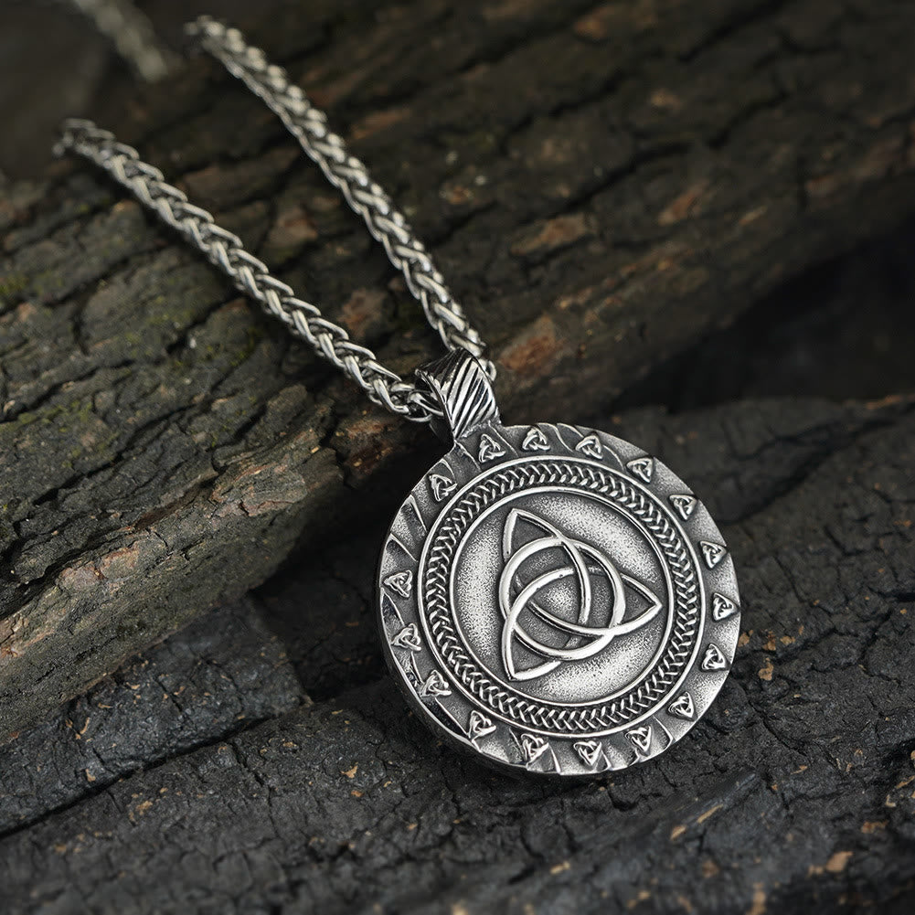 WorldNorse Triquetra Krieger Medaillon Halskette