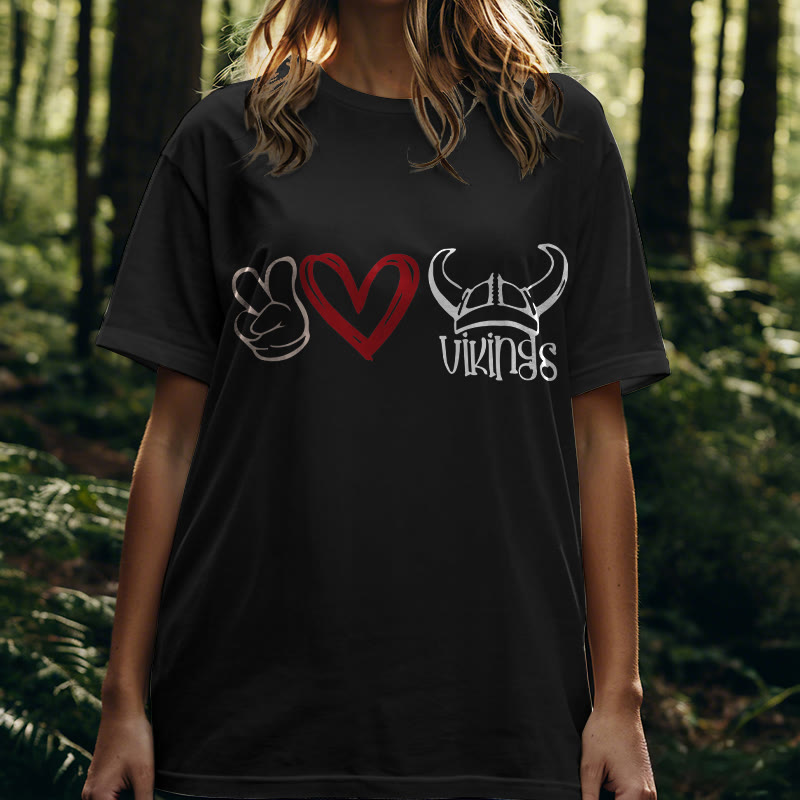 WorldNorse T-Shirt mit nordischem Wikinger-Herz-Design von