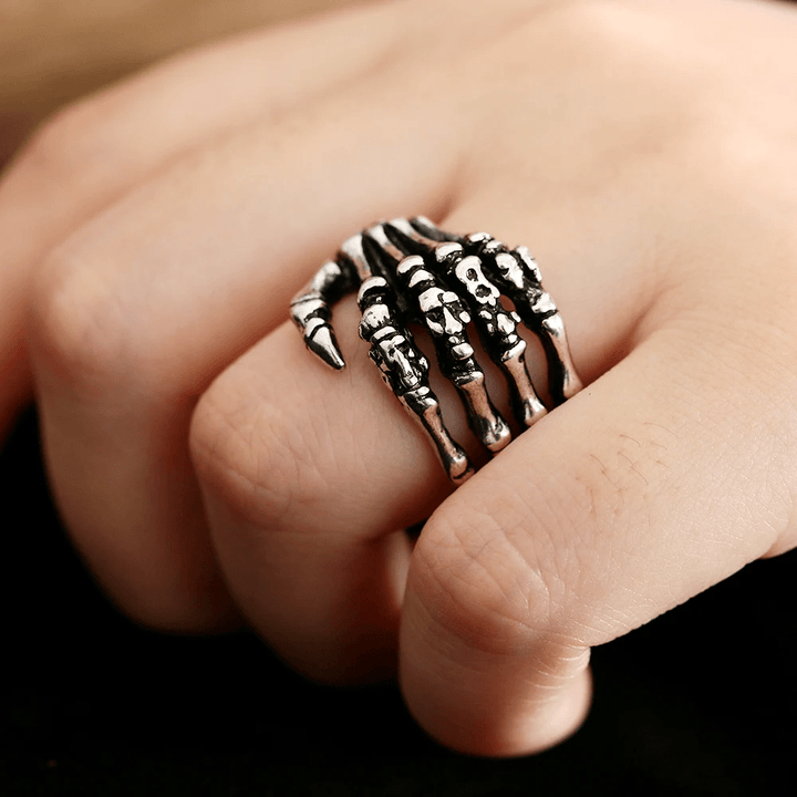 WorldNorse Fingerknochen Totenkopf Totenhand Ring