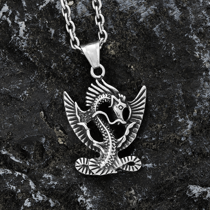 WorldNordische Halskette aus Stahl mit fliegendem Drachen