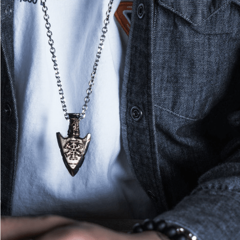 WorldNorse Vegvisir Valknut Retro Pfeilspitze Halskette