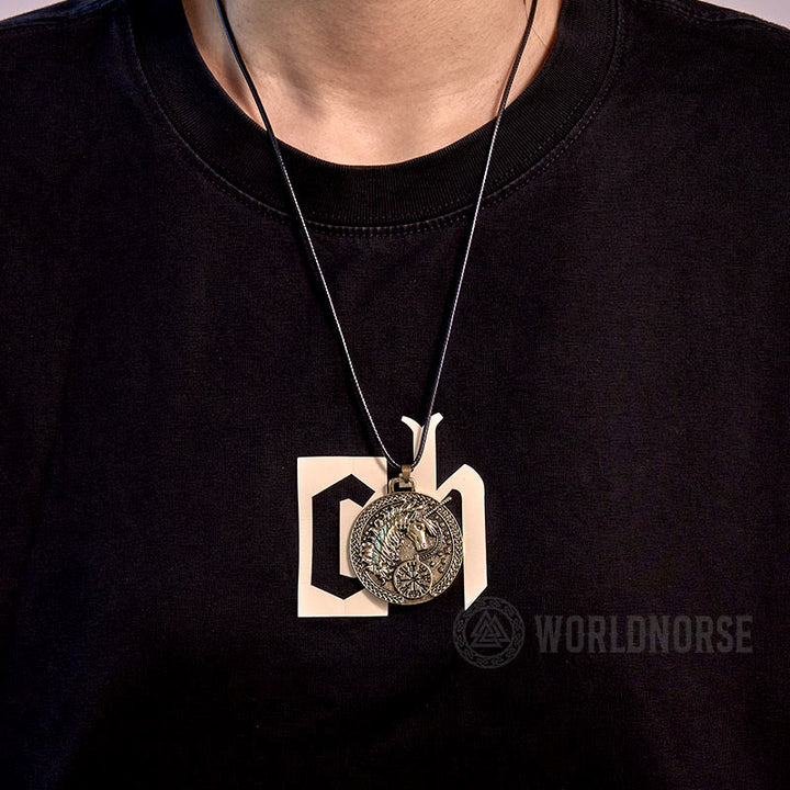 WorldNordische keltische Vegvisir Einhorn-Halskette