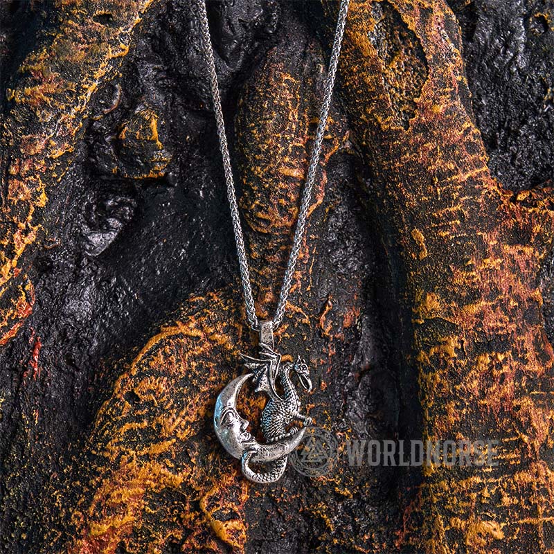 WorldNorse Mythische Wikinger-Halskette mit Drachenmond