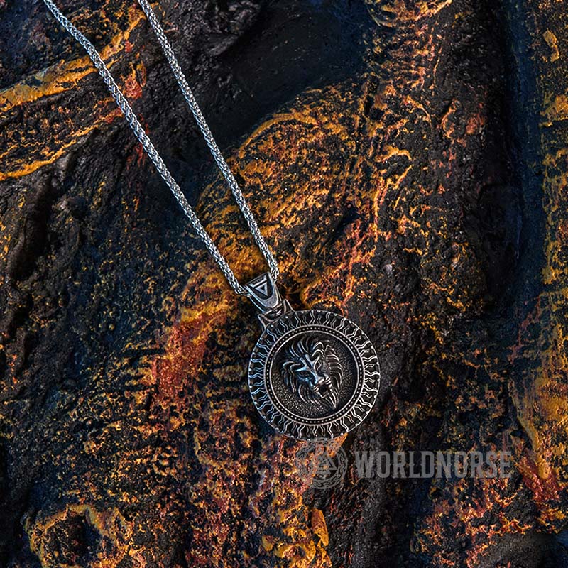 WorldNorse Solar Frost Löwenkopf Halskette