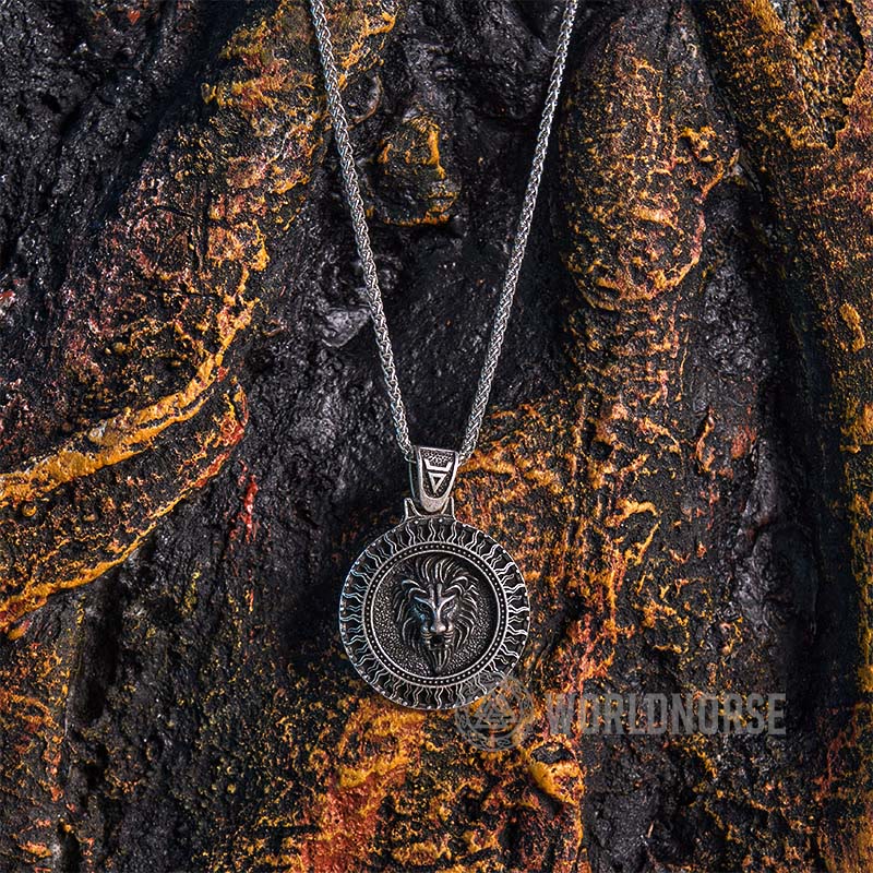 WorldNorse Solar Frost Löwenkopf Halskette